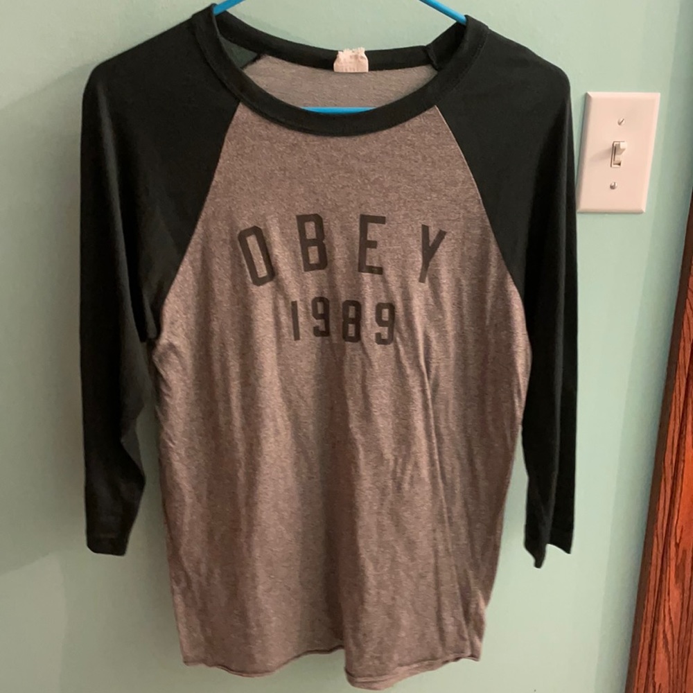 OBEY 3/4 sleeve shirt